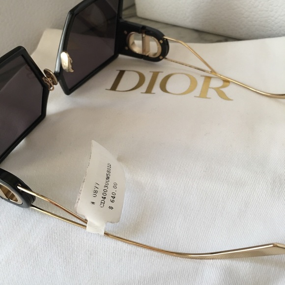 Dior 30 Montaigne Sunglass black/Gold - Picture 7 of 11